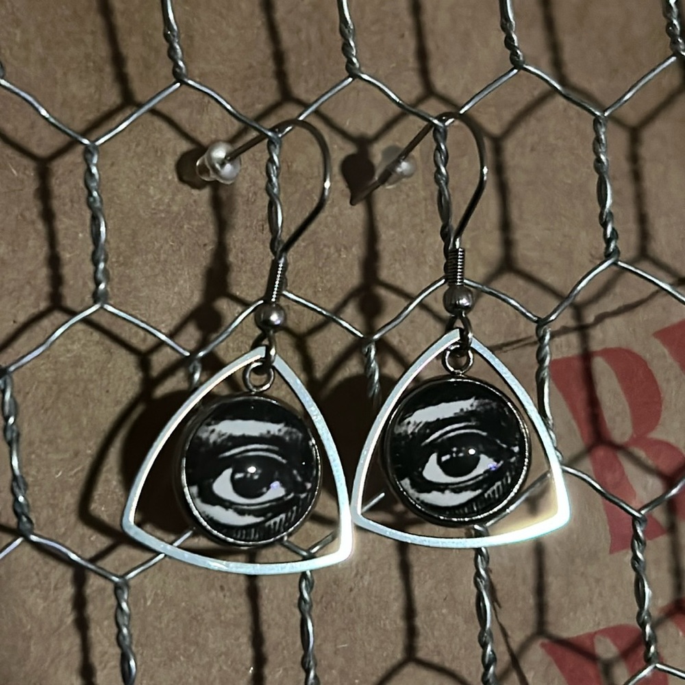 Trader Joe’s earrings 12mm halo